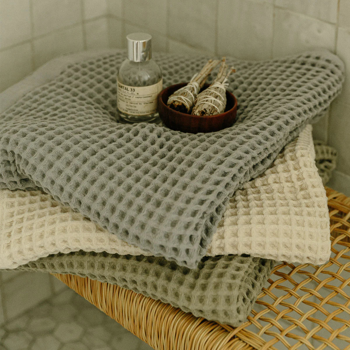 Weightless Bath Towel